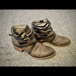 Freebird Stair booties